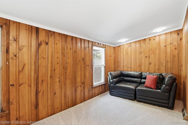 18689 Five Points Street, Redford Charter Township, MI 48240