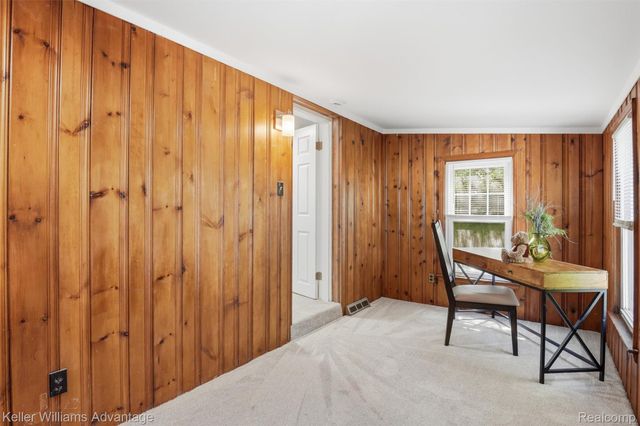 18689 Five Points Street, Redford Charter Township, MI 48240