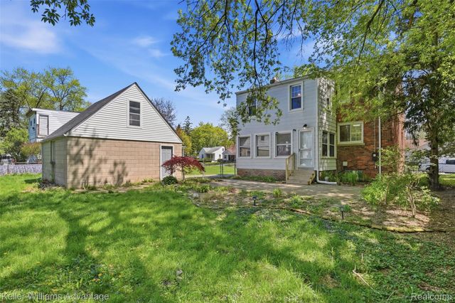 18689 Five Points Street, Redford Charter Township, MI 48240