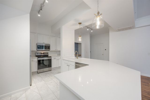 3225 Turtle Creek Boulevard 226, Dallas, TX 75219