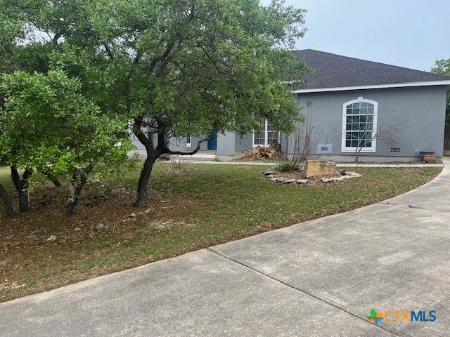 101 Cielo Vista, Canyon Lake, TX 78133