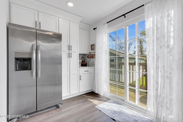 36 Woodside Avenue, Keansburg, NJ 07734