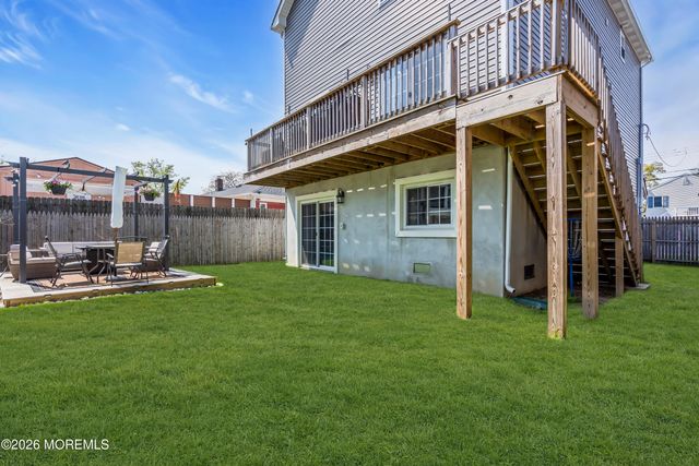 36 Woodside Avenue, Keansburg, NJ 07734