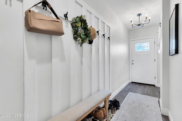 36 Woodside Avenue, Keansburg, NJ 07734