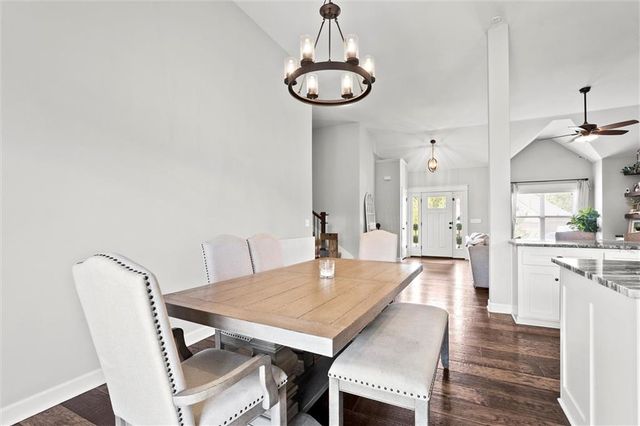 1410 NW 94 Street, Kansas City, MO 64155