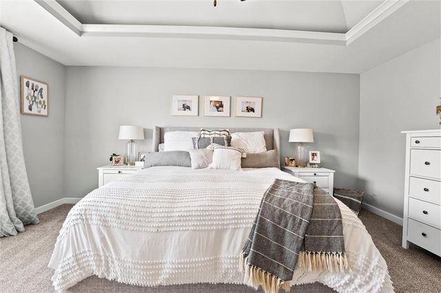 1410 NW 94 Street, Kansas City, MO 64155