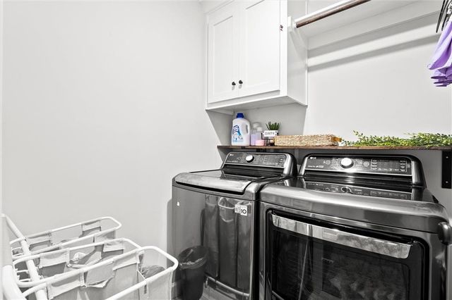 1410 NW 94 Street, Kansas City, MO 64155