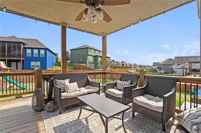 1410 NW 94 Street, Kansas City, MO 64155