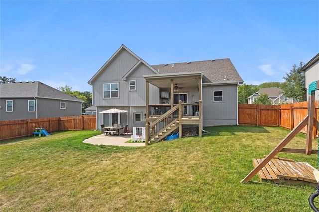 1410 NW 94 Street, Kansas City, MO 64155