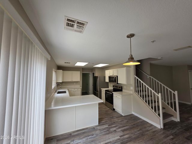 8954 E Shangri La Road, Scottsdale, AZ 85260
