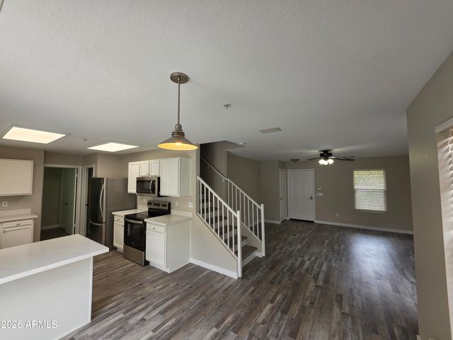 8954 E Shangri La Road, Scottsdale, AZ 85260
