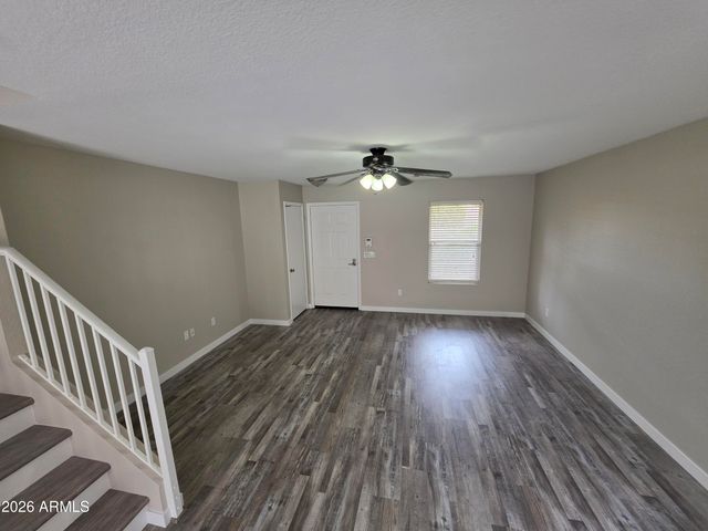 8954 E Shangri La Road, Scottsdale, AZ 85260