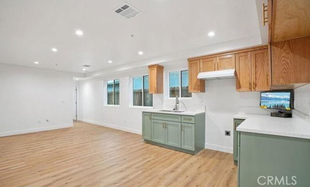 10422 Graham Avenue, Los Angeles, CA 90002