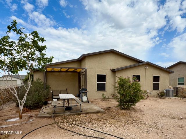 920 Talavera Drive, Horizon City, TX 79928