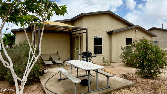 920 Talavera Drive, Horizon City, TX 79928