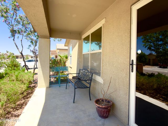 920 Talavera Drive, Horizon City, TX 79928