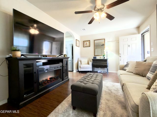 920 Talavera Drive, Horizon City, TX 79928