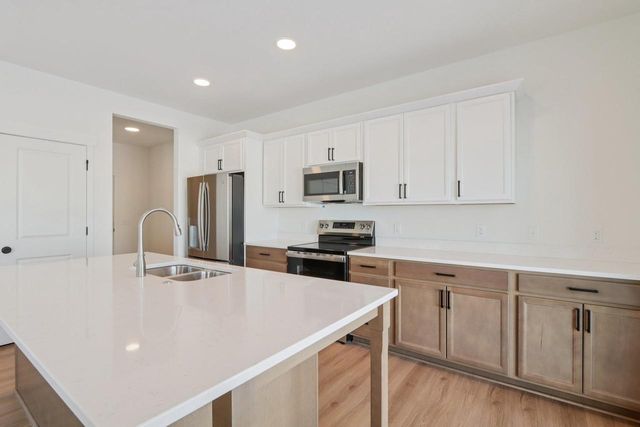 578 Buss Road, Cottage Grove, WI 53527