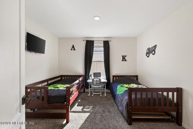 70155 ROSEAPPLE Court, Yulee, FL 32097