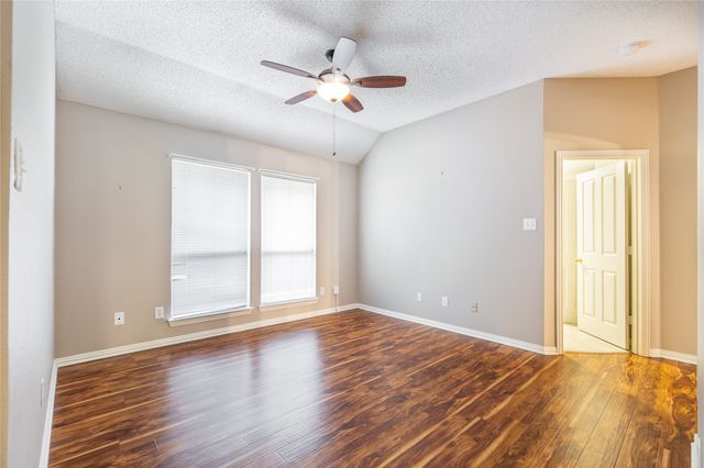 9316 Preston Trail, Irving, TX 75063
