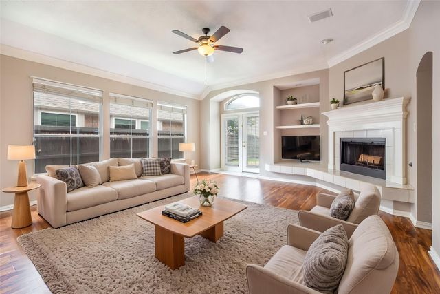 9316 Preston Trail, Irving, TX 75063
