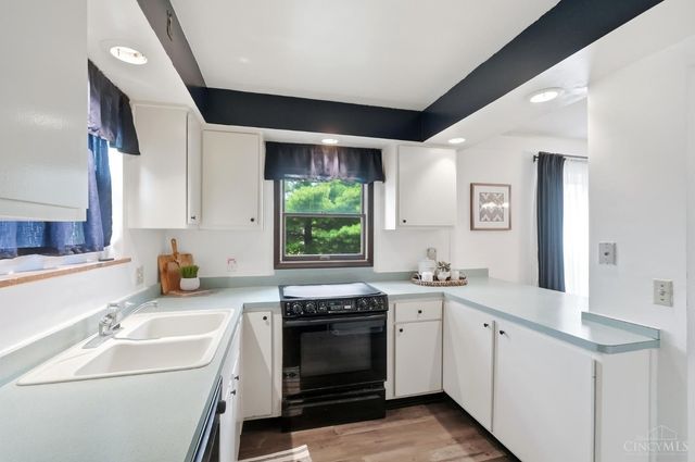 3258 Hanna Avenue, Cincinnati, OH 45211