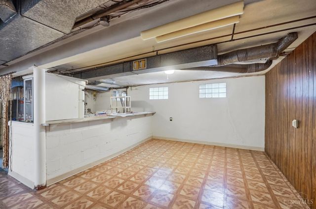 3258 Hanna Avenue, Cincinnati, OH 45211