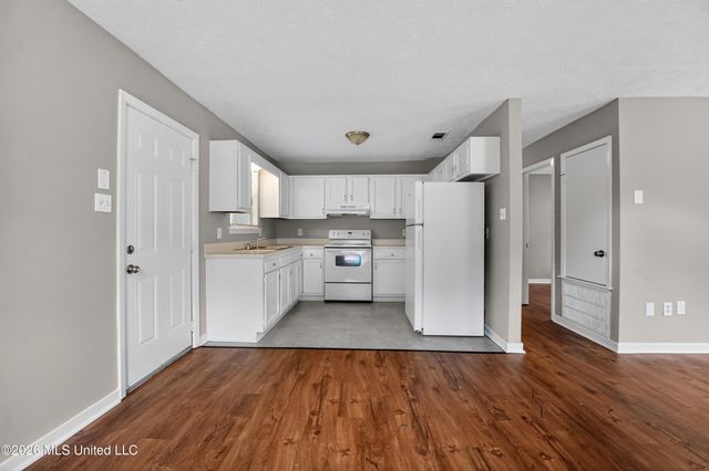 6643 Glen Ridge Drive, Jackson, MS 39213