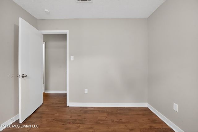 6643 Glen Ridge Drive, Jackson, MS 39213