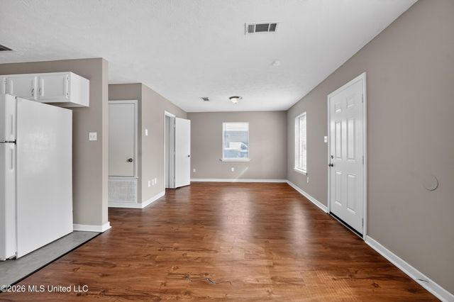 6643 Glen Ridge Drive, Jackson, MS 39213