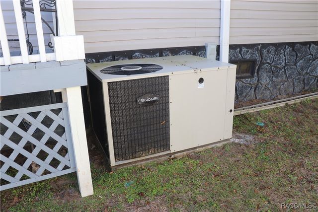 11778 SW 230th Avenue Road, Dunnellon, FL 34431