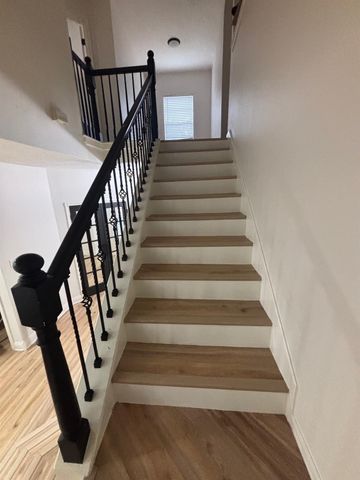 1811 Emerald Lake Court, Houston, TX 77062