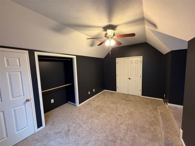 1811 Emerald Lake Court, Houston, TX 77062