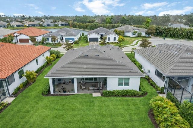 8012 CLEARWATER COURT, Sarasota, FL 34241