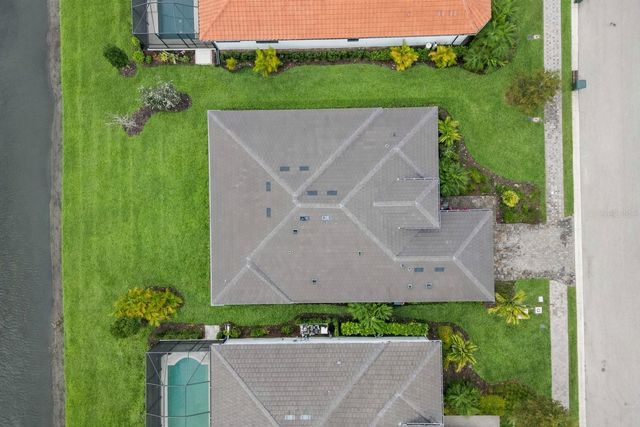 8012 CLEARWATER COURT, Sarasota, FL 34241