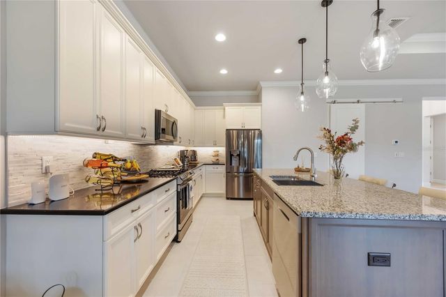 8012 CLEARWATER COURT, Sarasota, FL 34241