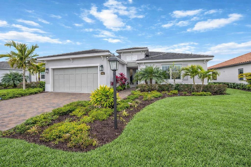 8012 CLEARWATER COURT, Sarasota, FL 34241