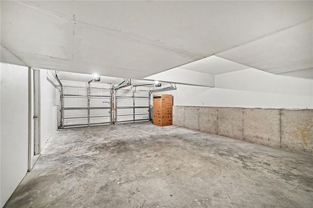 7444 Oakland Avenue, Kansas City, KS 66112