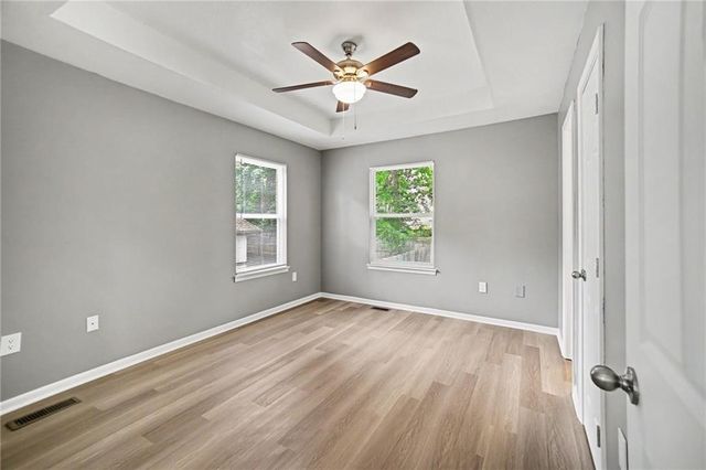 7444 Oakland Avenue, Kansas City, KS 66112