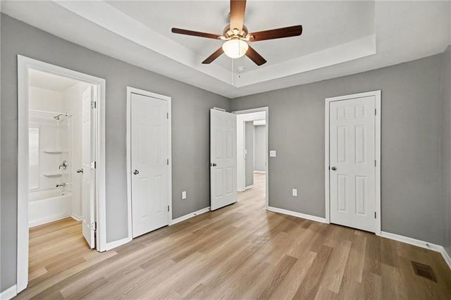 7444 Oakland Avenue, Kansas City, KS 66112