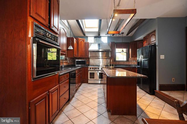 501 MAPLE AVE, Palmyra, NJ 08065