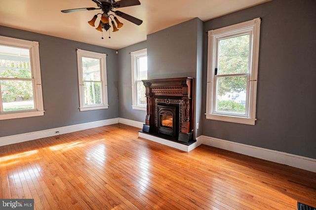 501 MAPLE AVE, Palmyra, NJ 08065