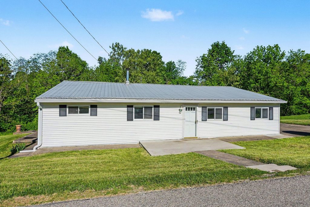 10123 Canoe Drive, Union, KY 41091