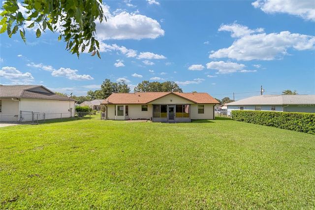 22 BANYAN DRIVE, Ocala, FL 34472