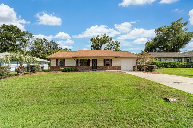 22 BANYAN DRIVE, Ocala, FL 34472
