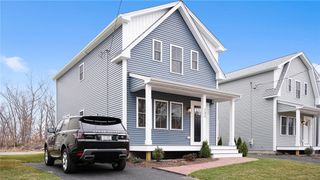 133 Graystone Street, Warwick, RI 02886