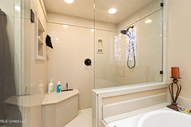 9194 Rosalie Cove, Rosalie Cove, Olive Branch, MS 38654