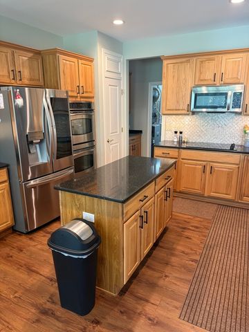 14082 Francesca Cove, Huntley, IL 60142