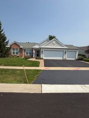 14082 Francesca Cove, Huntley, IL 60142