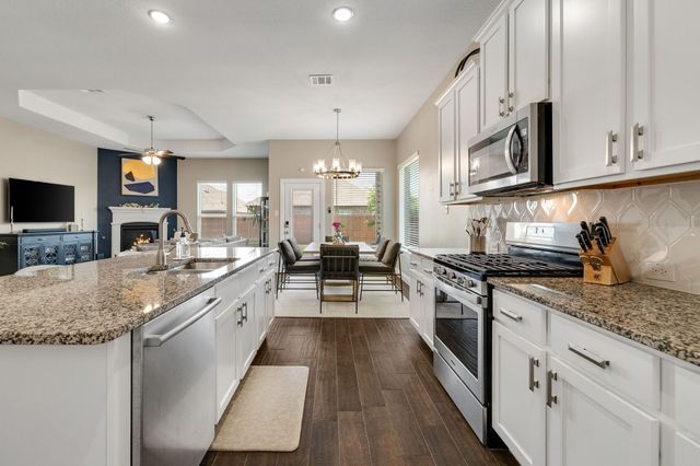 11316 Culberson Drive, Aubrey, TX 76227